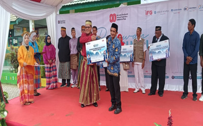 Semarak HUT RI ke-80, SMPN 28 Satap Salenrang Terima Bantuan Renovasi Pagar dari Relawan Bakti BUMN Batch VIII